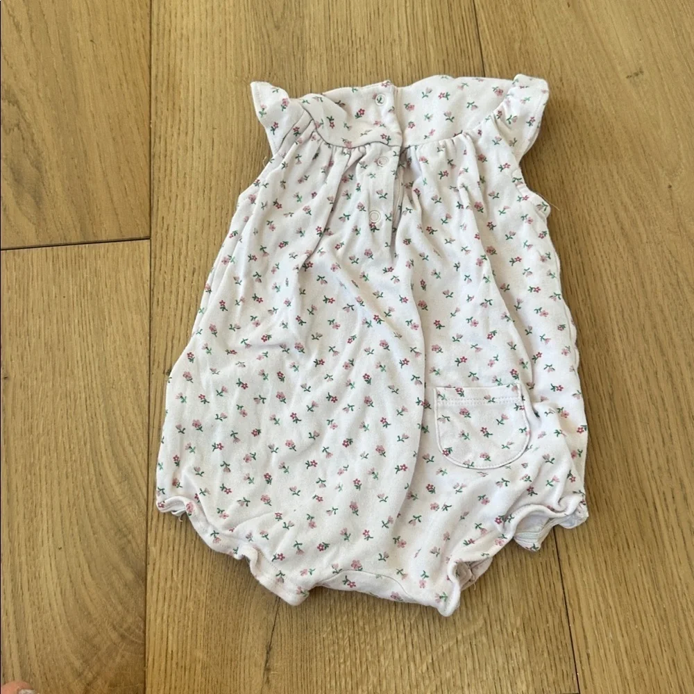 Janie and Jack Floral romper - White and Pink 6/12m